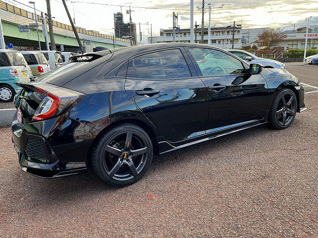 HONDA CIVIC hatchback 2018