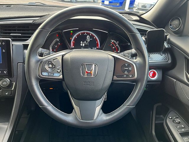 HONDA CIVIC hatchback 2018