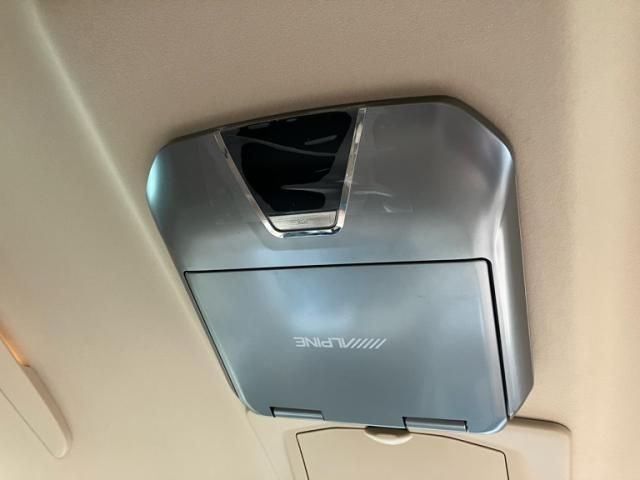 TOYOTA VELLFIRE  HYBRID 4WD 2014