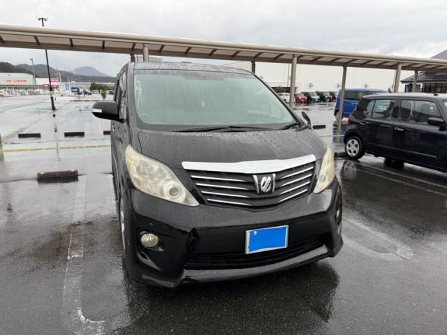 TOYOTA ALPHARD 2009