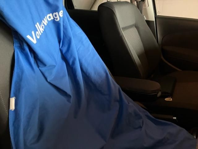 VOLKSWAGEN VOLKSWAGEN POLO 2011