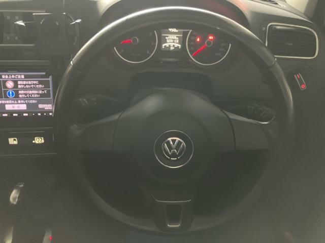 VOLKSWAGEN VOLKSWAGEN POLO 2011