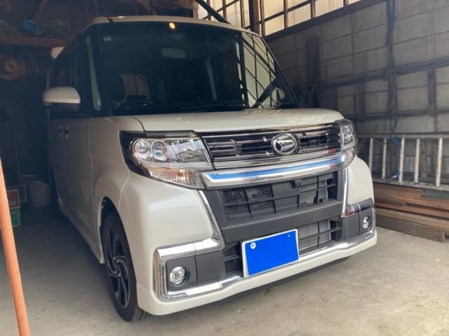 DAIHATSU TANTO CUSTOM 2019