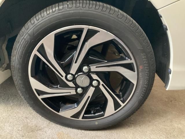 DAIHATSU TANTO CUSTOM 2019