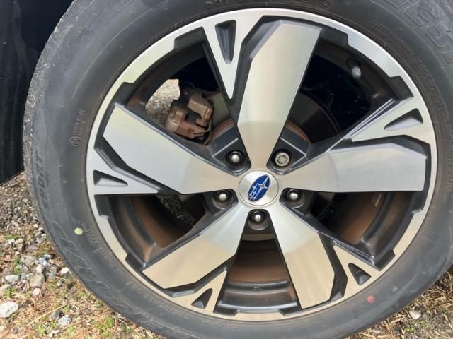 SUBARU FORESTER 2019