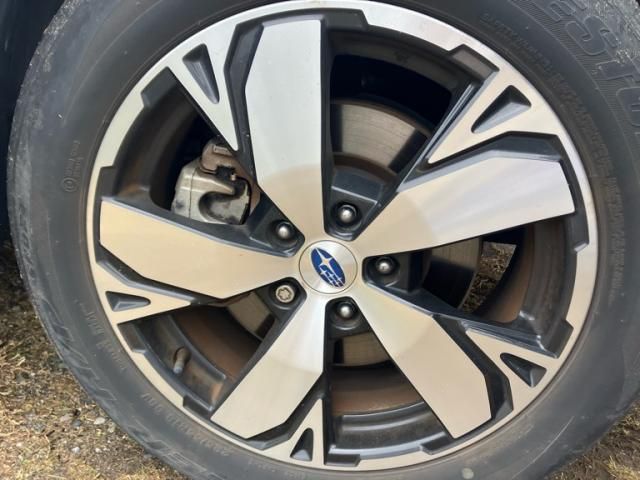 SUBARU FORESTER 2019