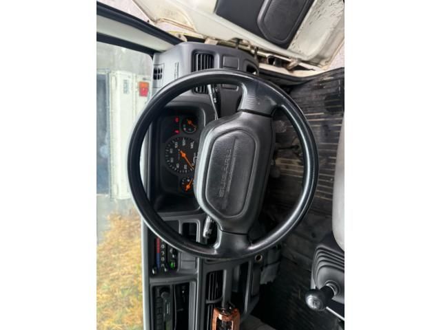 SUBARU SAMBAR truck 2000