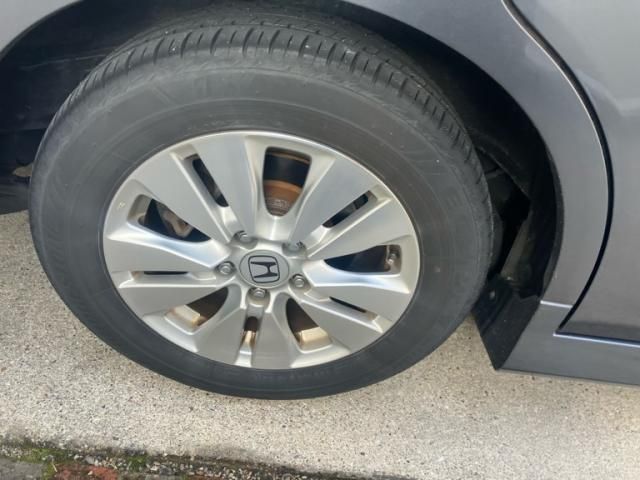 HONDA STEPWAGON SPADA 2011