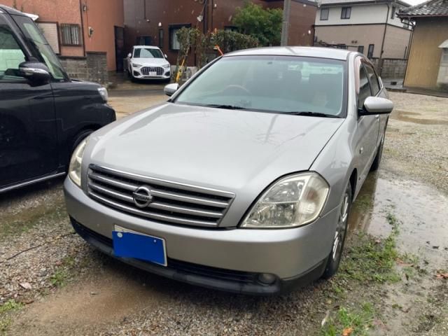 NISSAN TEANA 2005