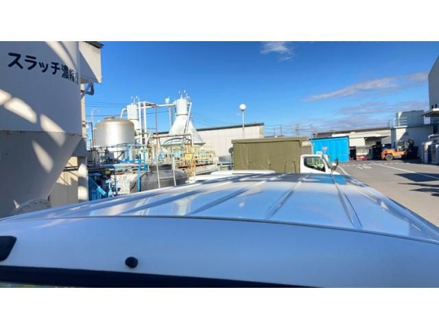 TOYOTA HIACE wagon 1998