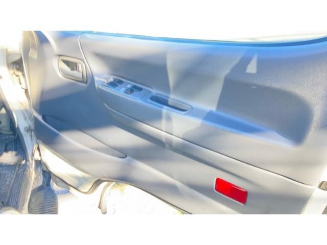 TOYOTA HIACE wagon 1998