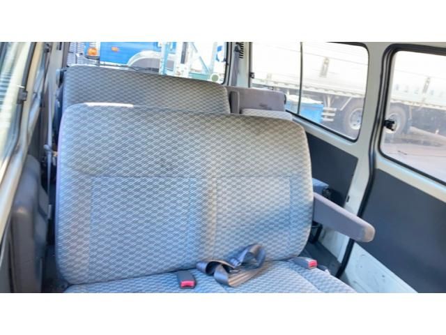 TOYOTA HIACE wagon 1998