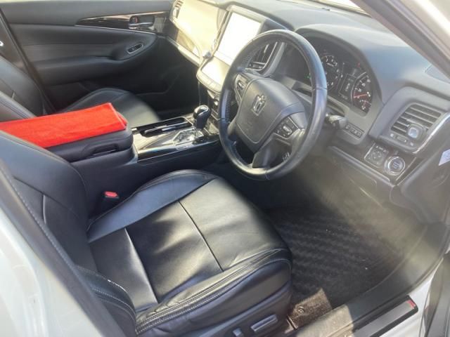 TOYOTA CROWN sedan 2016