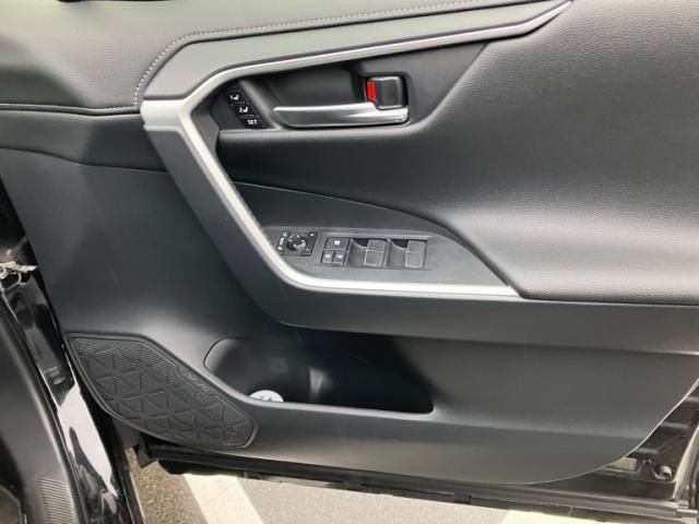 TOYOTA RAV4 4WD 2019