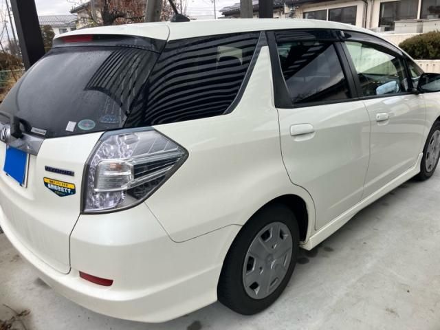 HONDA FIT SHUTTLE HYBRID 2011