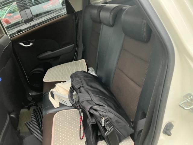 HONDA FIT SHUTTLE HYBRID 2011