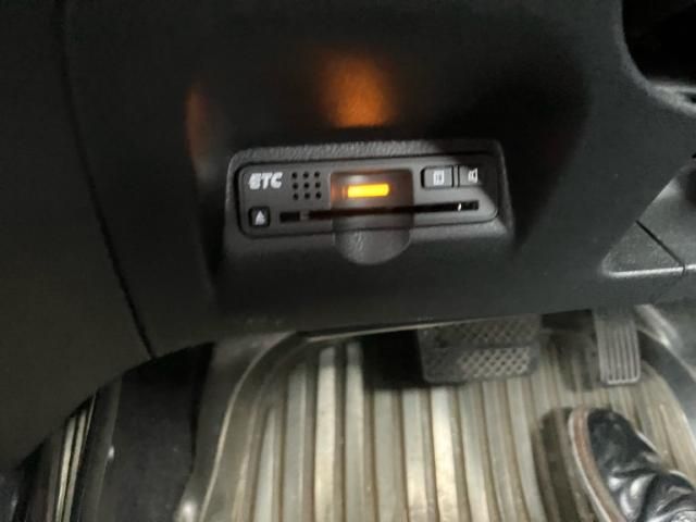 HONDA FIT SHUTTLE HYBRID 2011