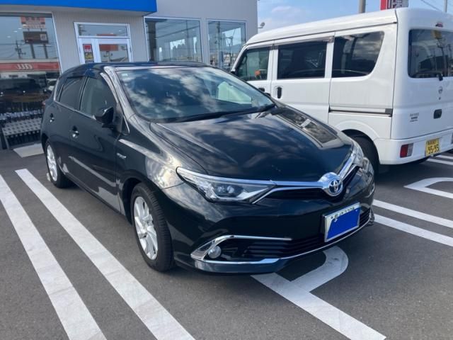 TOYOTA AURIS HYBRID 2017