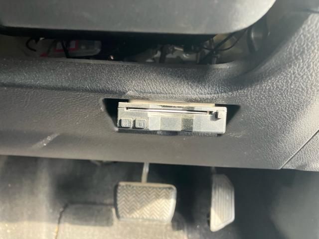 TOYOTA AURIS HYBRID 2017