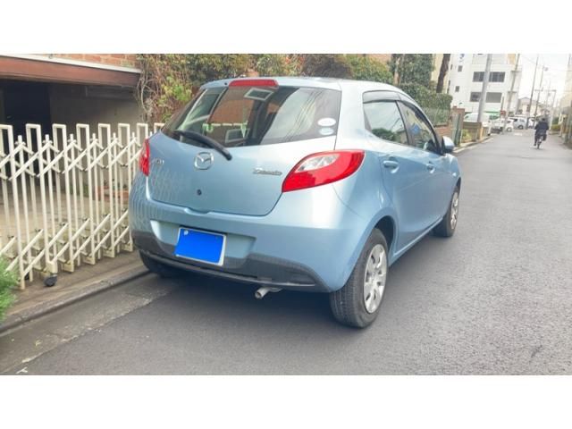 MAZDA DEMIO 2009