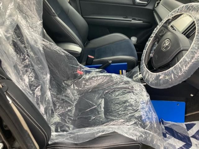 TOYOTA COROLLA FIELDER 2013