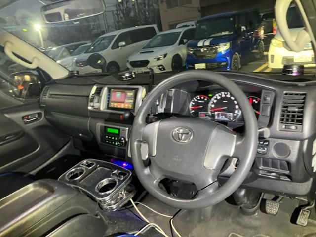 TOYOTA HIACE van 2WD 2014