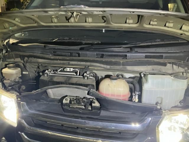 TOYOTA HIACE van 2WD 2014