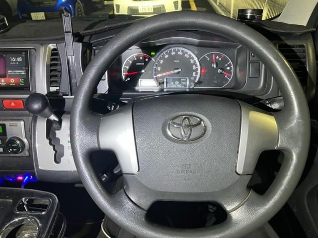 TOYOTA HIACE van 2WD 2014