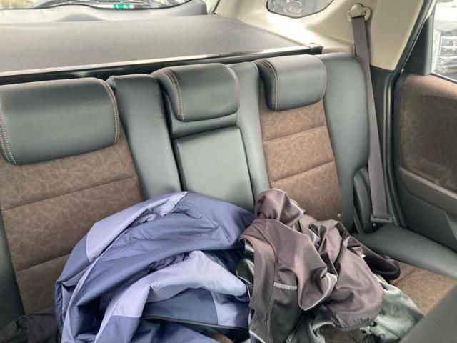 HONDA FIT SHUTTLE HYBRID 2013