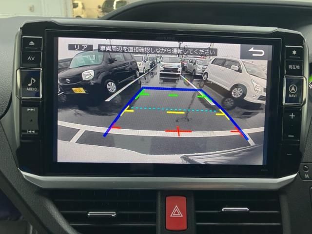 TOYOTA VOXY HYBRID 2017