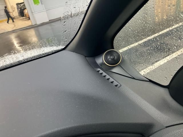 TOYOTA VOXY HYBRID 2017