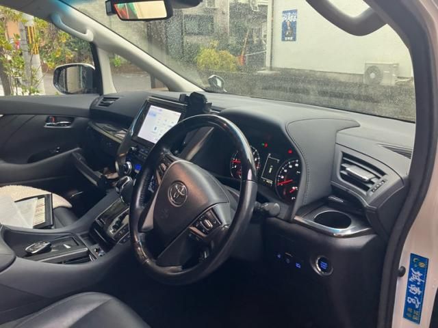 TOYOTA ALPHARD 2021