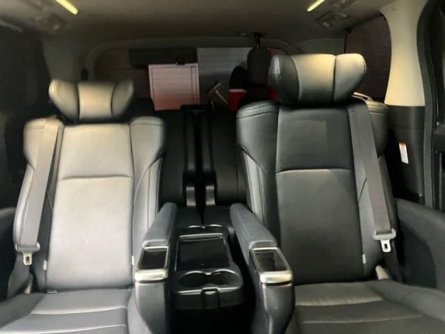 TOYOTA ALPHARD 2021