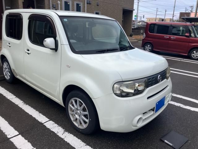 NISSAN CUBE 2011