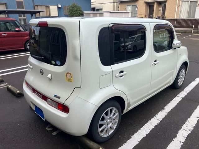 NISSAN CUBE 2011
