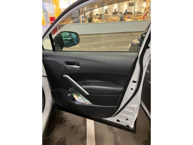 TOYOTA COROLLA CROSS HYBRID 2021