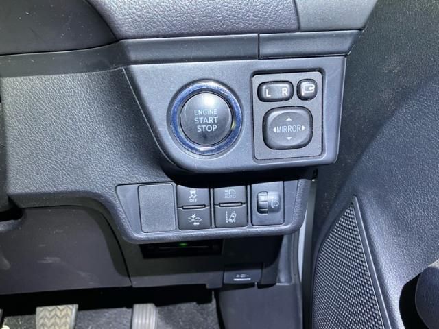 TOYOTA COROLLA FIELDER 2024