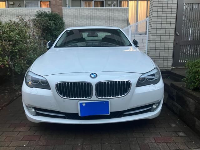 BMW BMW 5series sedan 2011