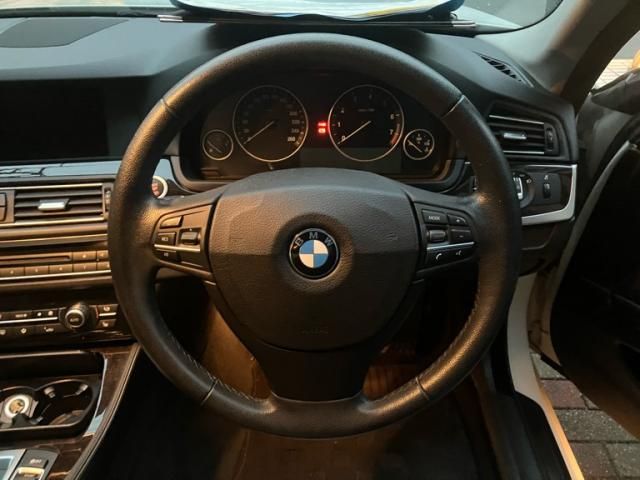 BMW BMW 5series sedan 2011