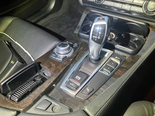 BMW BMW 5series sedan 2011