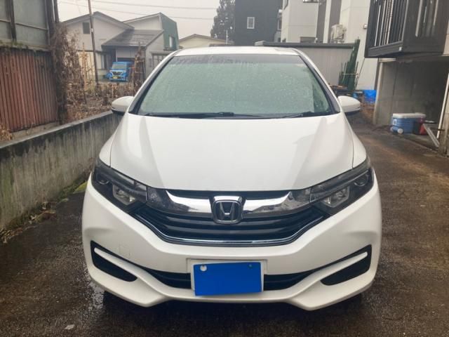 HONDA SHUTTLE HYBRID 2016