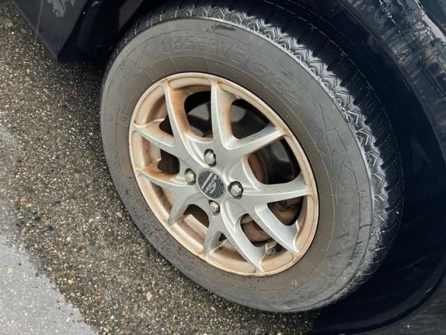 HONDA FIT SHUTTLE HYBRID 2013