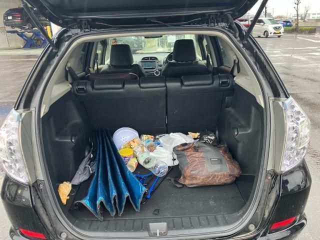 HONDA FIT SHUTTLE HYBRID 2013