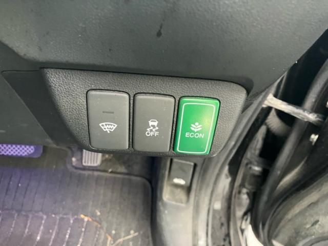 HONDA FIT SHUTTLE HYBRID 2013