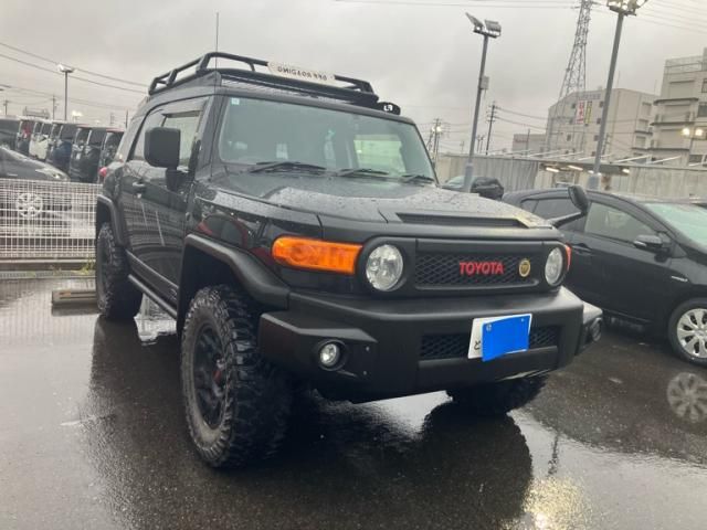 TOYOTA FJ CRUISER 4WD 2012