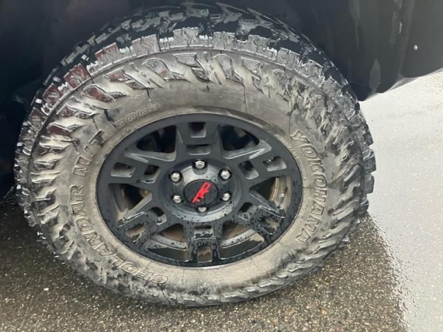 TOYOTA FJ CRUISER 4WD 2012