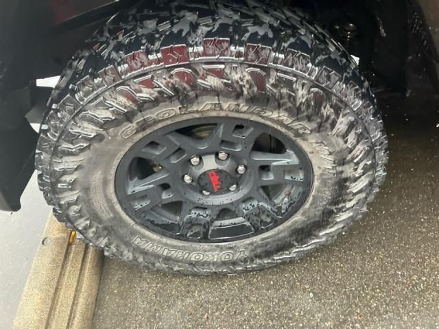 TOYOTA FJ CRUISER 4WD 2012