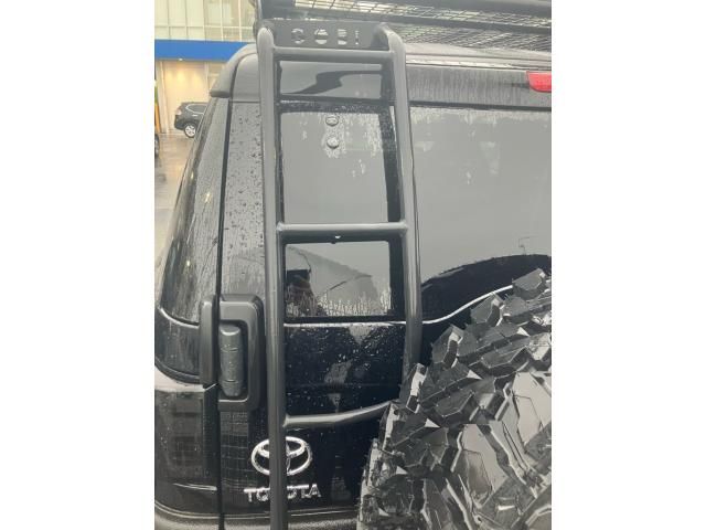 TOYOTA FJ CRUISER 4WD 2012