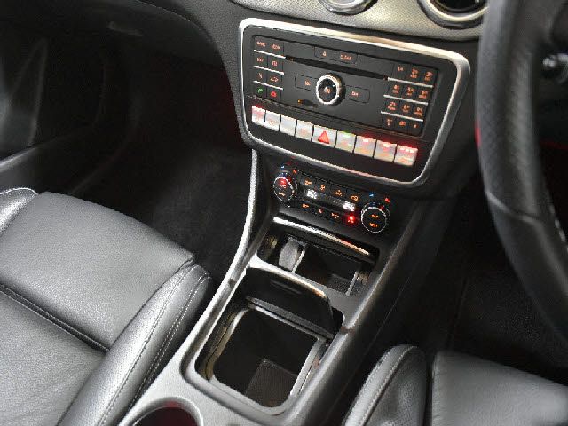 MERCEDES BENZ MERCEDES BENZ GLA class 2019