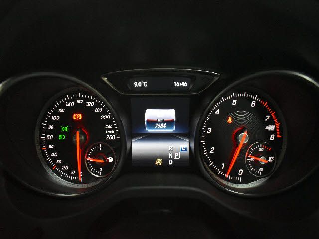 MERCEDES BENZ MERCEDES BENZ GLA class 2019